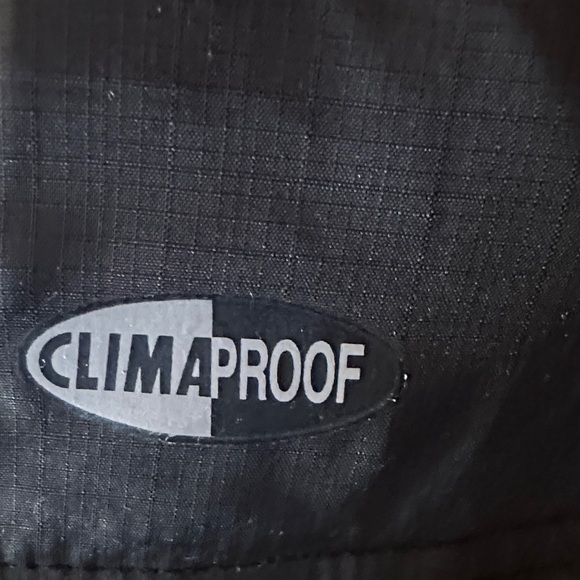 Adidas NWT Black Vest with White Accents - Picture 6 of 7